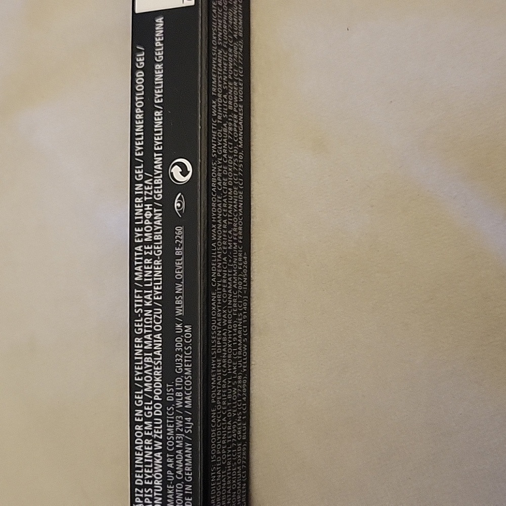 Limited Edition MAC Cosmetics Colour Excess Eyeliner - Vibrant Blue - Picture 5 of 10